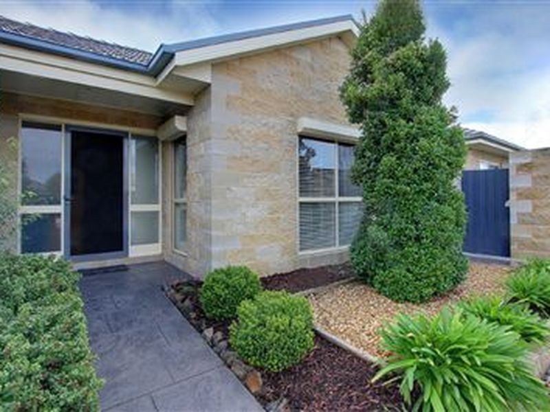 2 Port Phillip Drive, Mornington VIC 3931