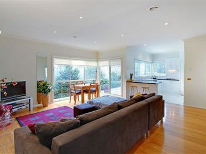 2 Port Phillip Drive, Mornington VIC 3931