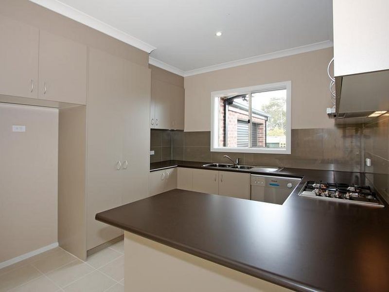 2/22 Hill Park Drive, Mornington VIC 3931