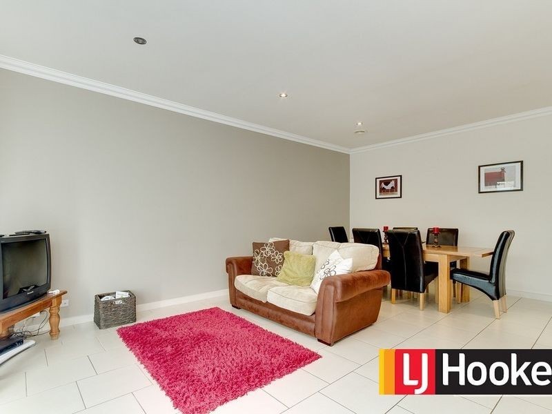 1/90 Herbert Street, Mornington VIC 3931