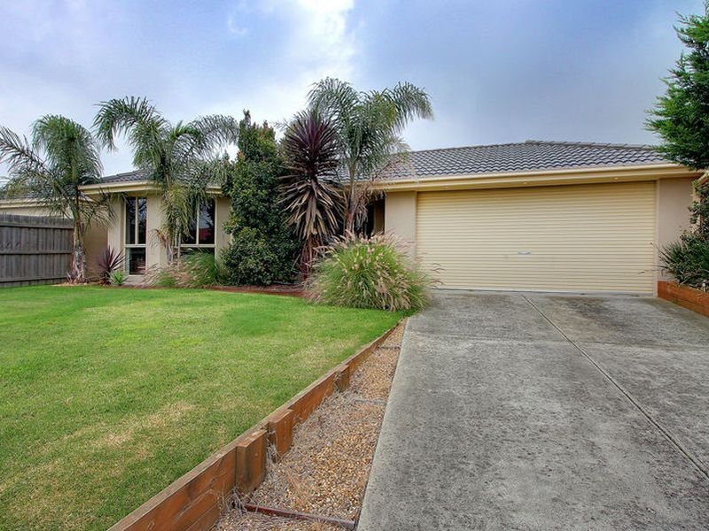 17 Wensleydale Drive, Mornington VIC 3931