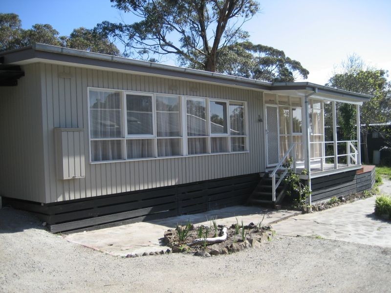 81 Bay Road, Mount Martha VIC 3934