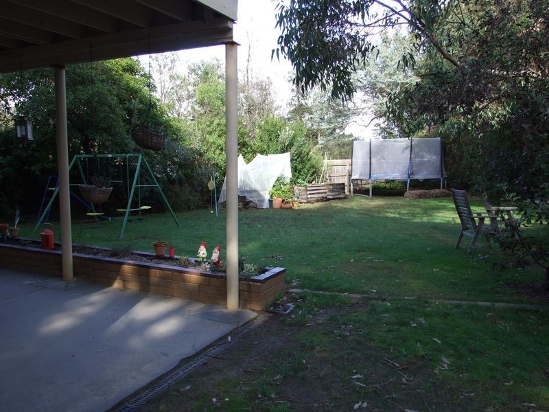 4 Lotriel Court, Mount Martha VIC 3934