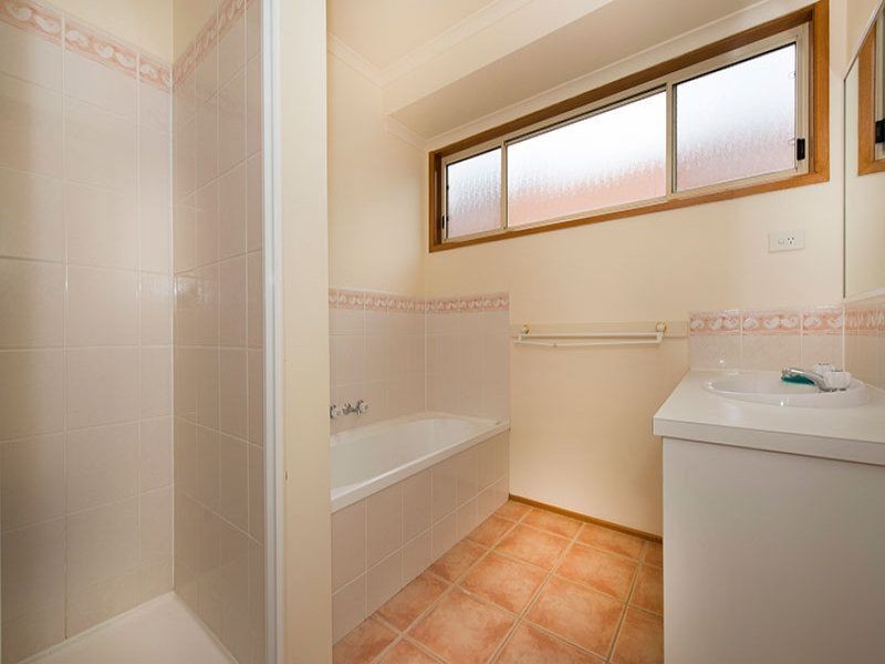 4 Buckley Street, Safety Beach VIC 3936