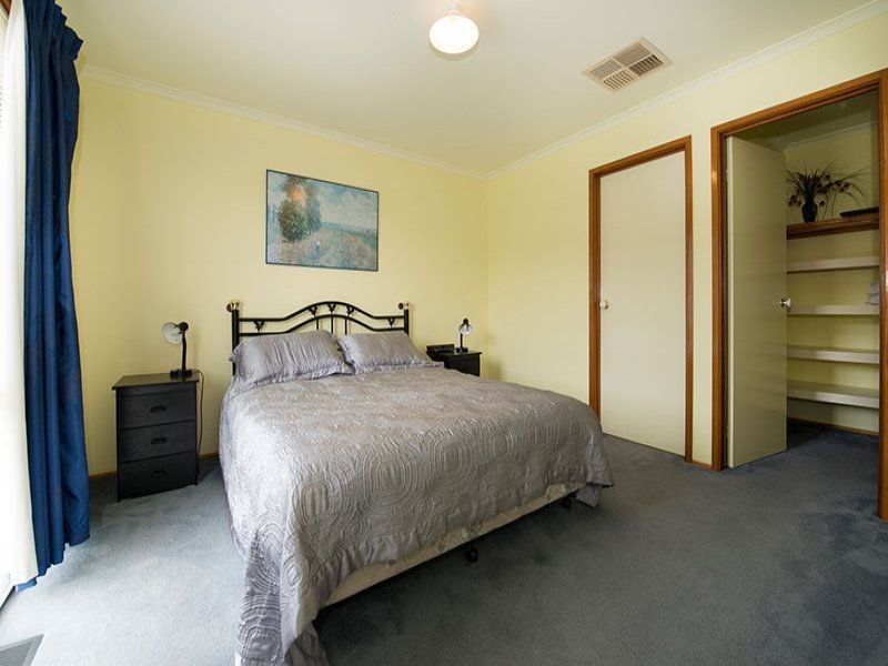 4 Buckley Street, Safety Beach VIC 3936