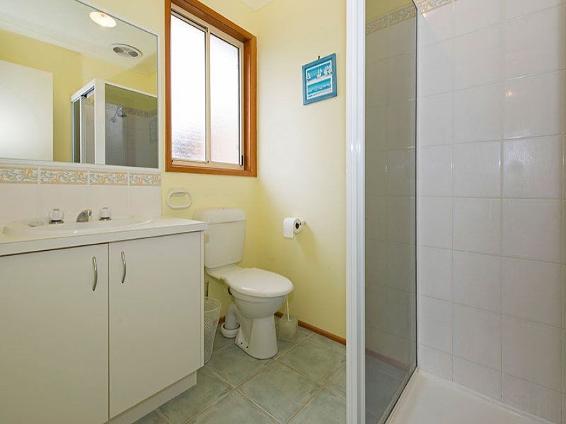 4 Buckley Street, Safety Beach VIC 3936