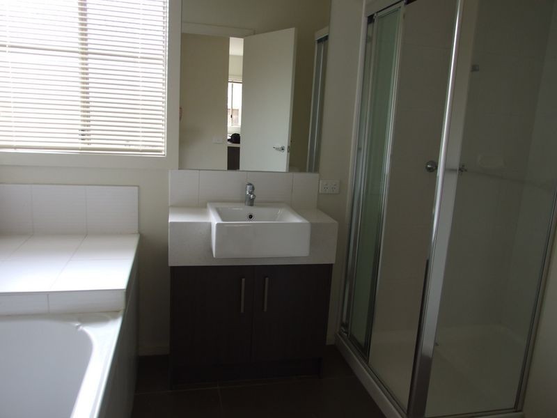 48/110 Bungower Road, Mornington VIC 3931