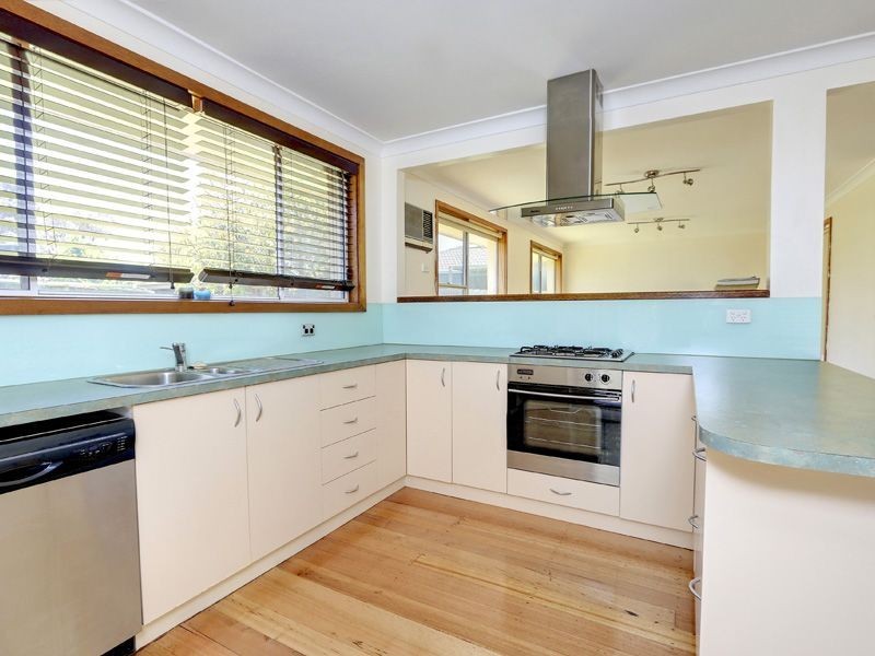 22 Richardson Drive, Mornington VIC 3931