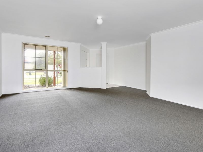 35 Wensleydale Drive, Mornington VIC 3931