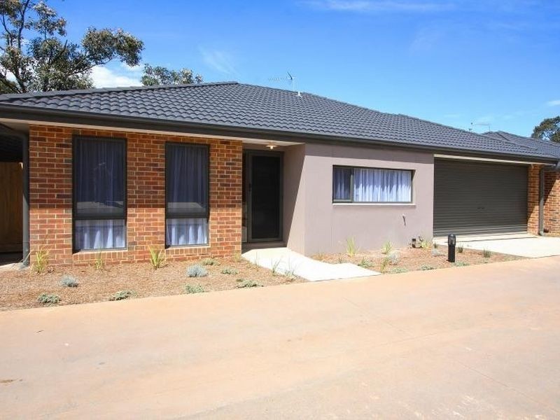 8/60 Green Island Avenue, Mount Martha VIC 3934