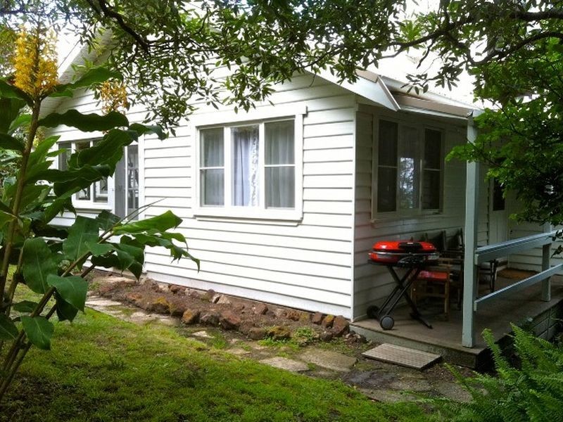15 Craigrossie Road, Mornington VIC 3931