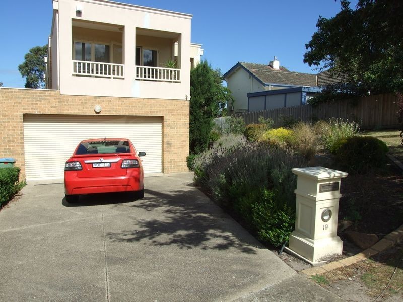19 Morven Street, Mornington VIC 3931