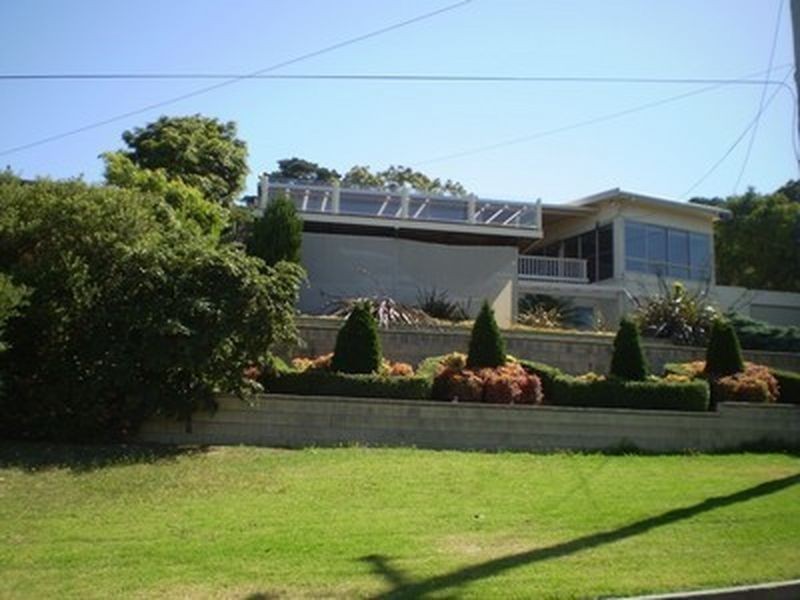 17 Ellerina Road, Mount Martha VIC 3934