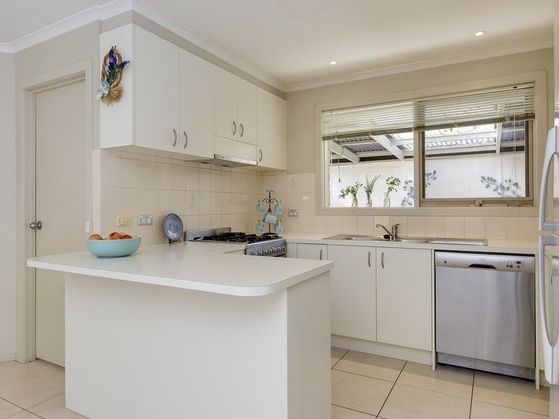 17 Separation Street, Mornington VIC 3931