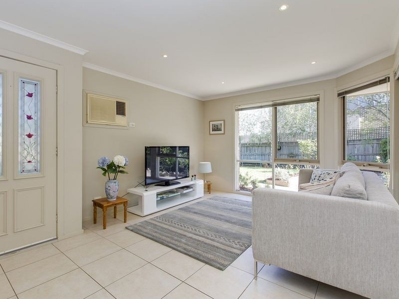 17 Separation Street, Mornington VIC 3931