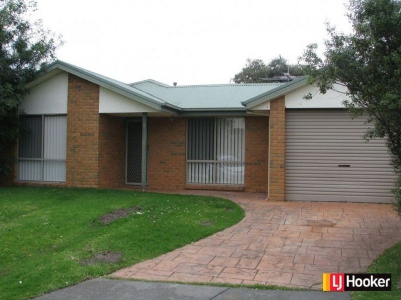 9 Clover Lane, Mornington VIC 3931