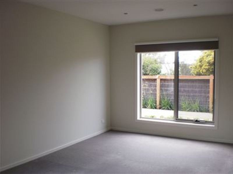 1/130a Bentons Road, Mount Martha VIC 3934