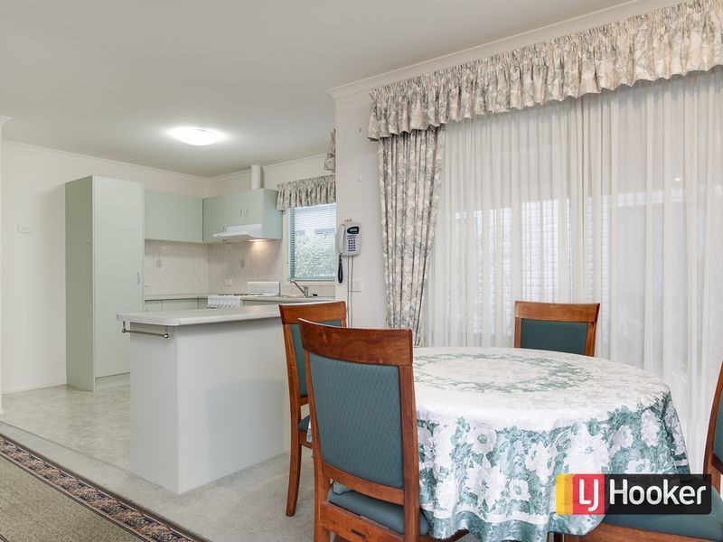 141/98 Bungower Road, Mornington VIC 3931