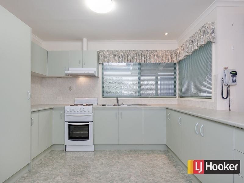 141/98 Bungower Road, Mornington VIC 3931