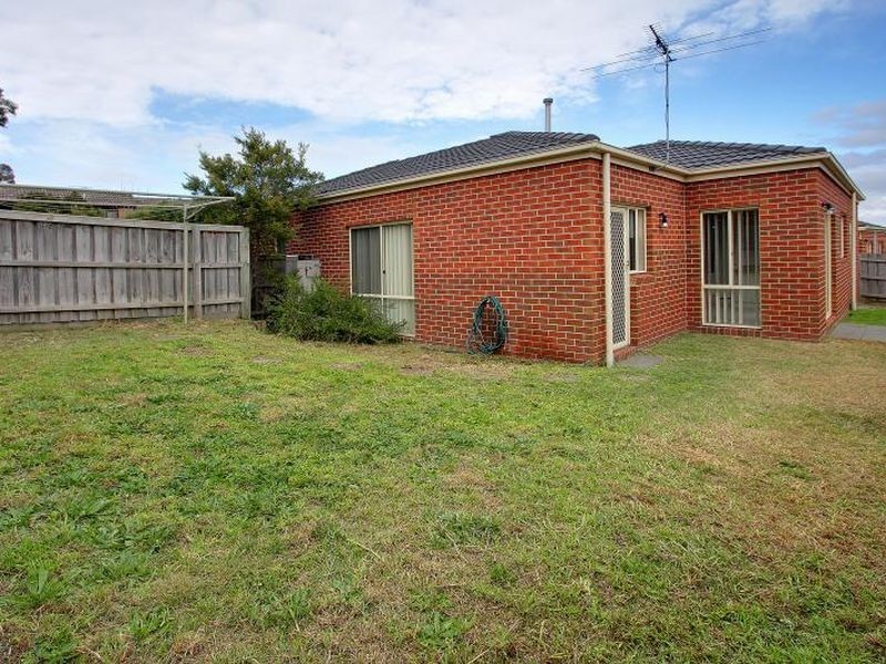 3/26 Lucerne Avenue, Mornington VIC 3931