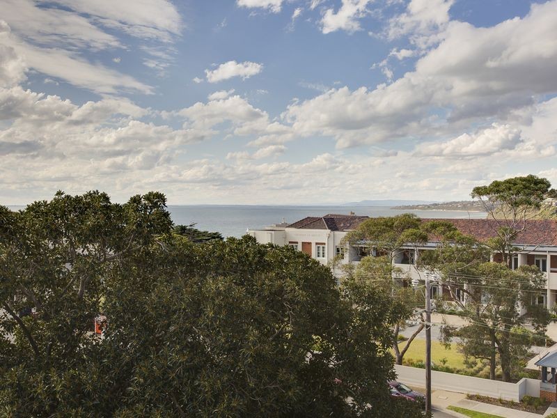 3/14 Tanti Avenue, Mornington VIC 3931