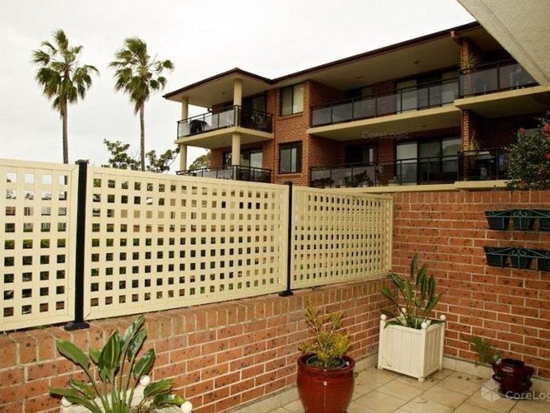 2/14-18 Koorabel Street, Gymea NSW 2227