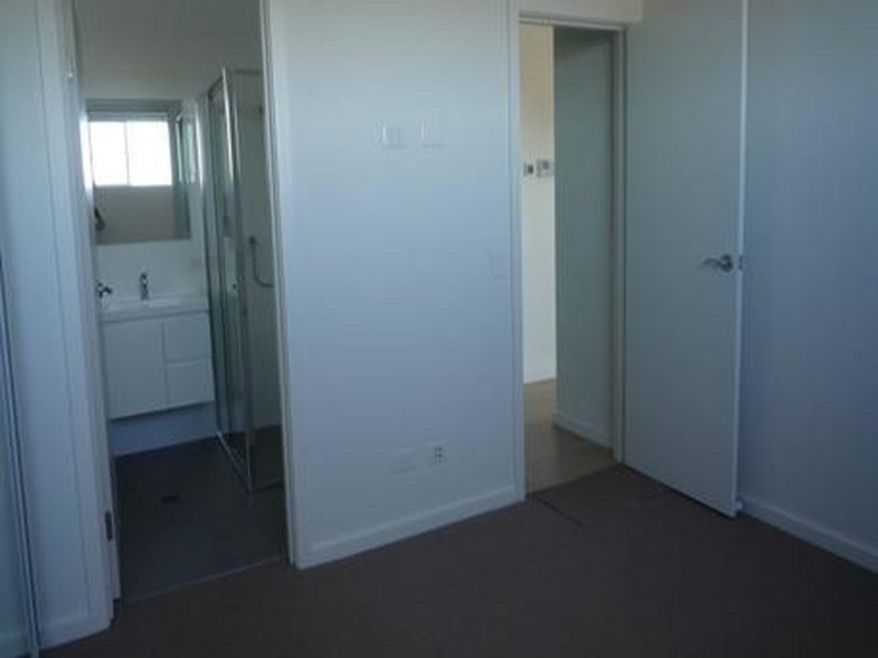 10/64-66 Flora Street, Kirrawee NSW 2232
