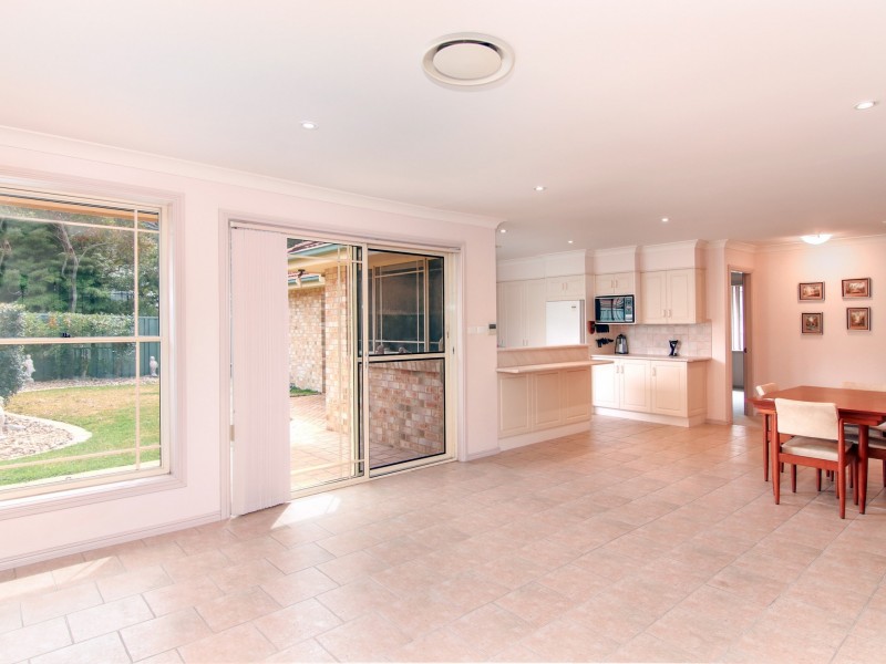 49 Kingswood Road, Engadine NSW 2233