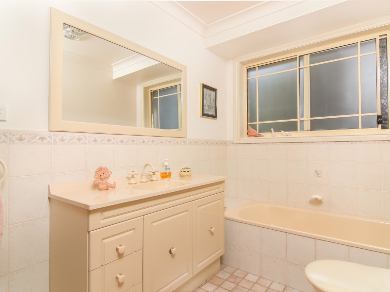 49 Kingswood Road, Engadine NSW 2233