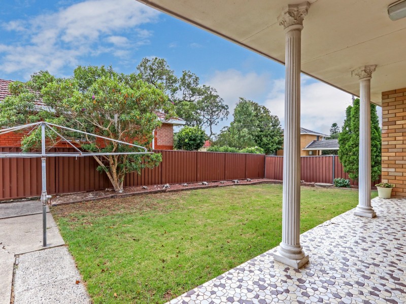 15 Macquarie St, Gymea NSW 2227