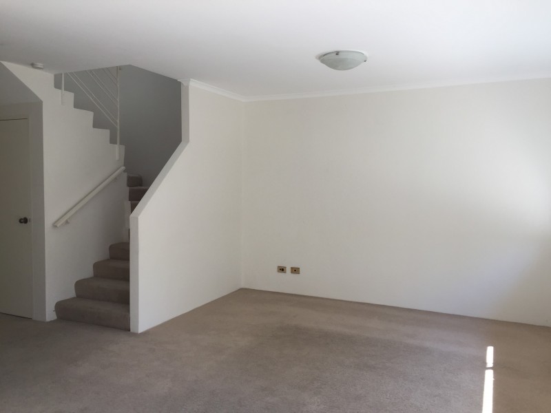 24/81 Bath Road, Kirrawee NSW 2232