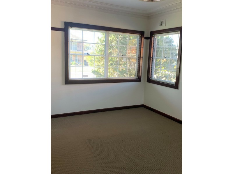 121 Manchester Rd, Gymea NSW 2227