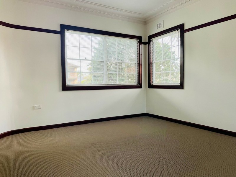 121 Manchester Rd, Gymea NSW 2227