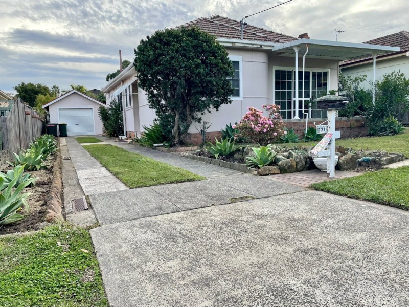 121 Manchester Rd, Gymea NSW 2227