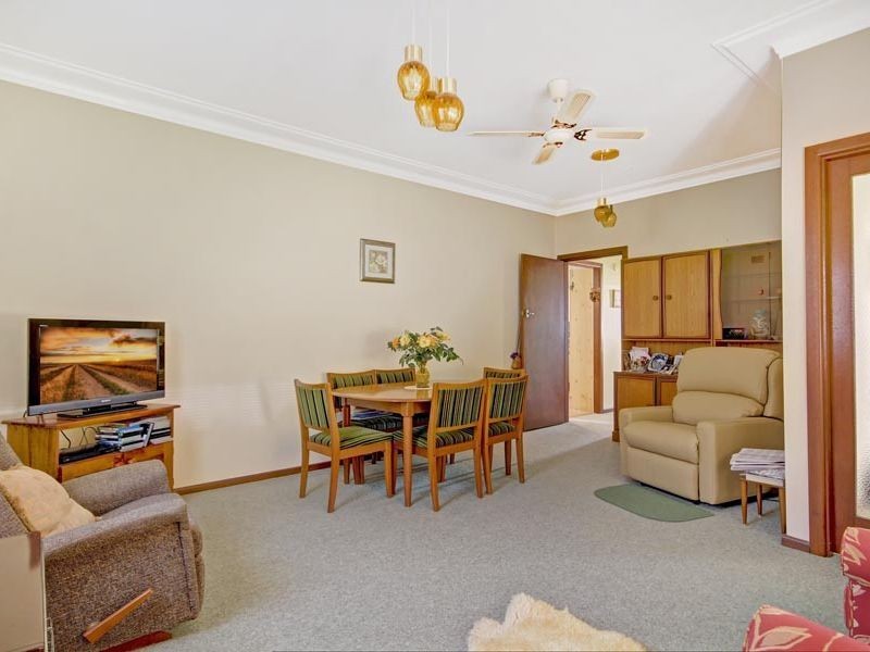 42 Manchester Road, Gymea NSW 2227