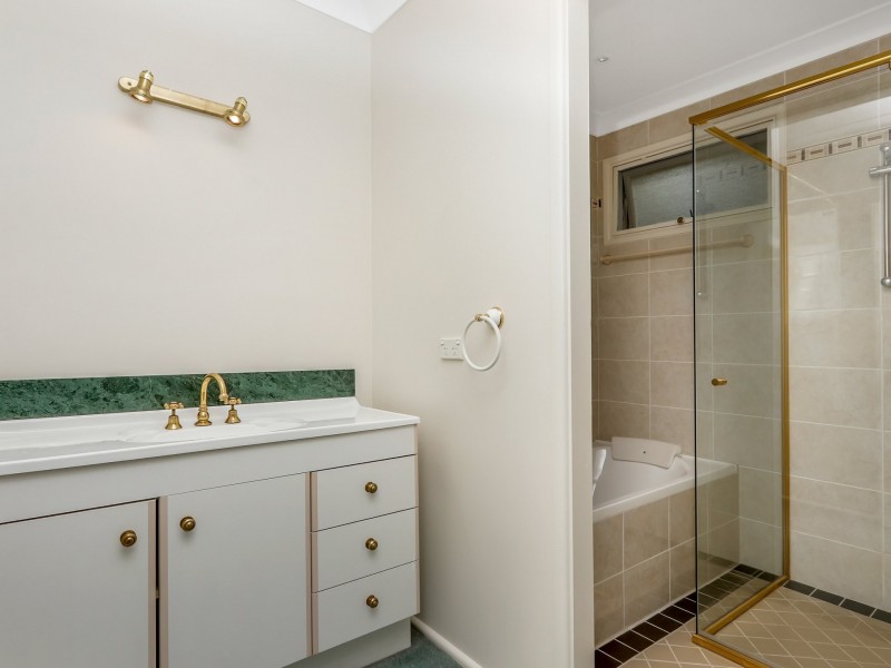 17 Narooma Place, Gymea Bay NSW 2227