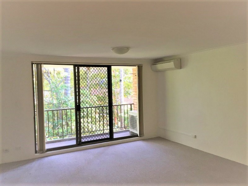 22/94-100 Flora Street, Sutherland NSW 2232