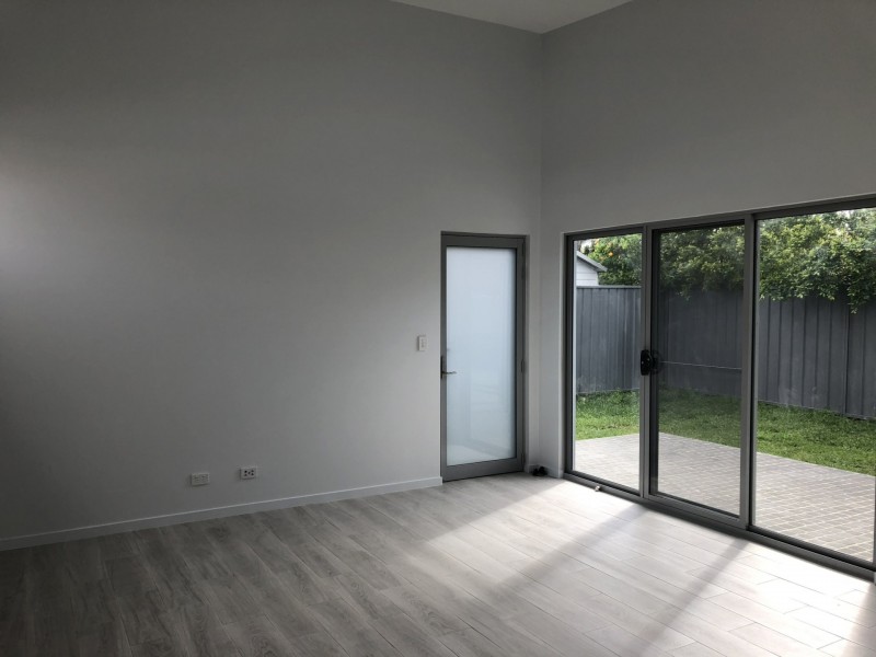 12a Kirrawee Avenue, Kirrawee NSW 2232