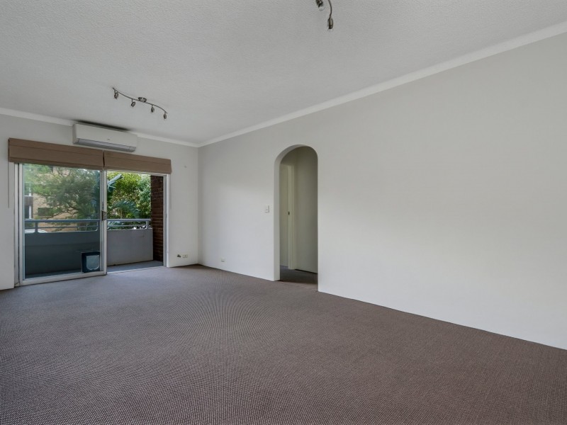 2/38-40 Talara Road, Gymea NSW 2227