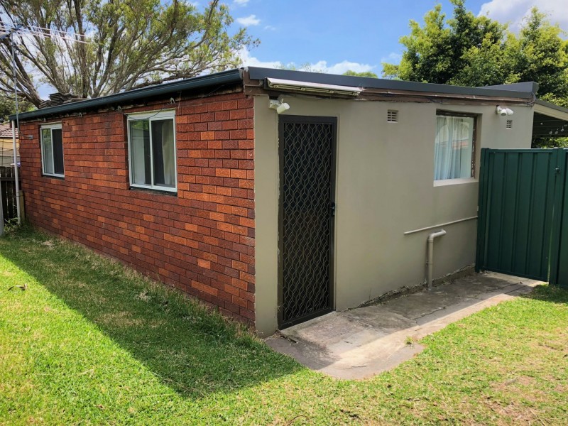 19a Gannons Road, Caringbah NSW 2229