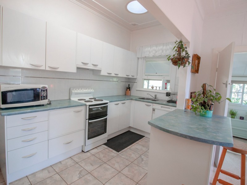 25 Auburn Street, Sutherland NSW 2232