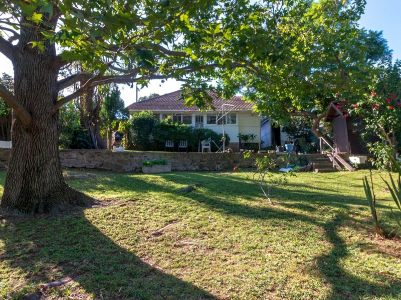 25 Auburn Street, Sutherland NSW 2232