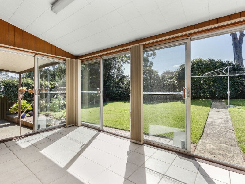 10 Loraine Avenue, Caringbah South NSW 2229