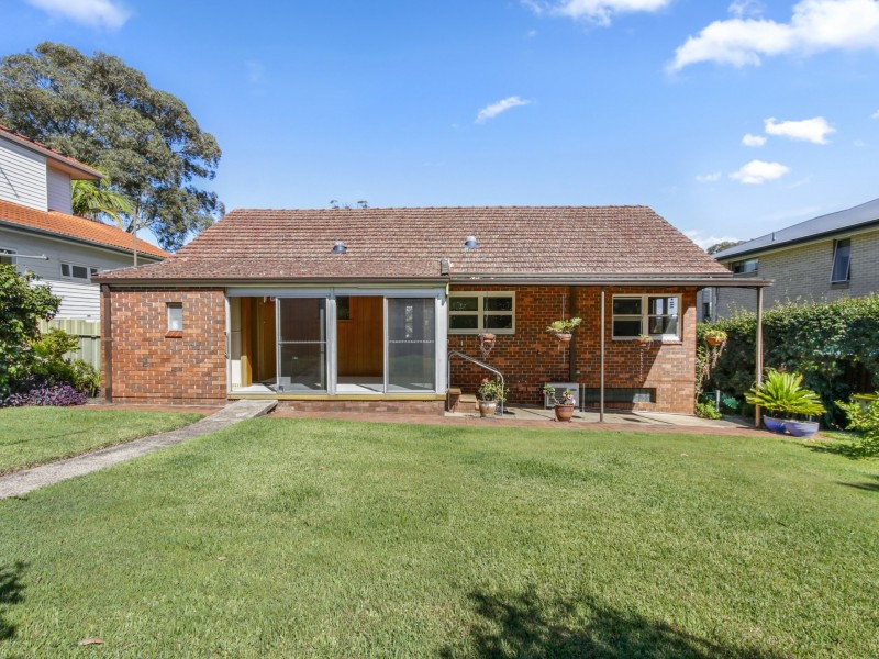 10 Loraine Avenue, Caringbah South NSW 2229