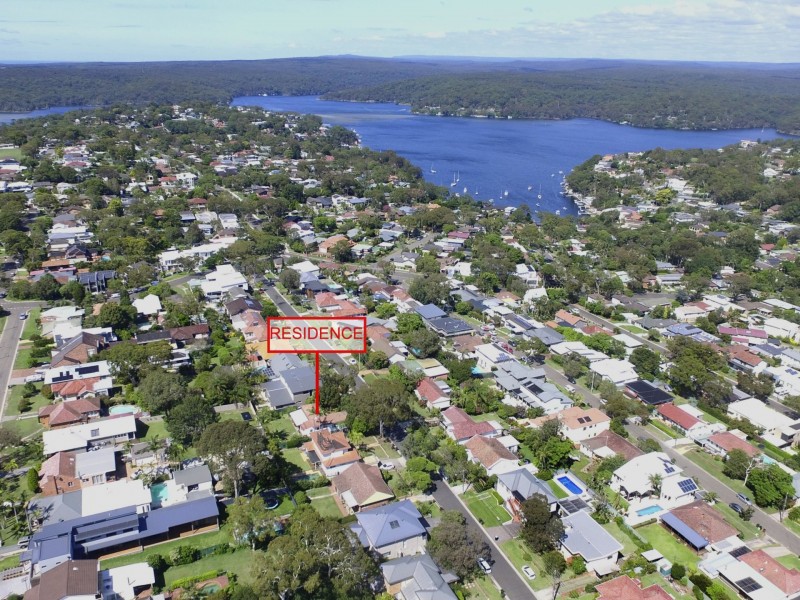 10 Loraine Avenue, Caringbah South NSW 2229
