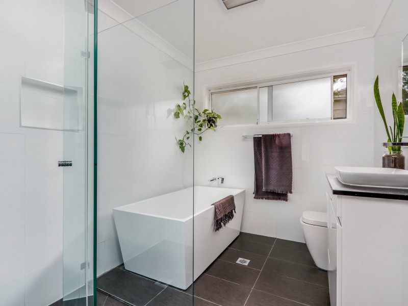96a Banksia Avenue, Engadine NSW 2233