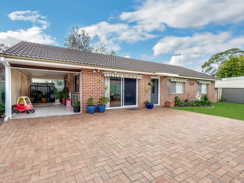 96a Banksia Avenue, Engadine NSW 2233