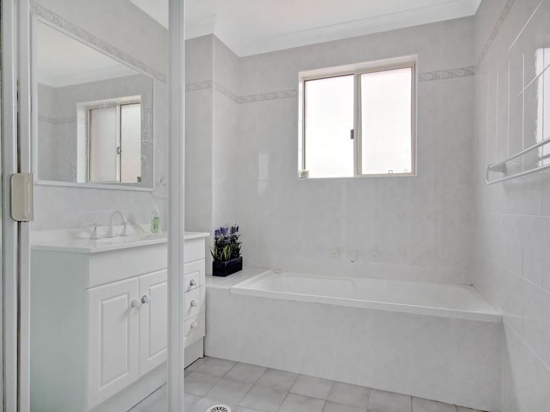 10/50-56 Talara Rd, Gymea NSW 2227