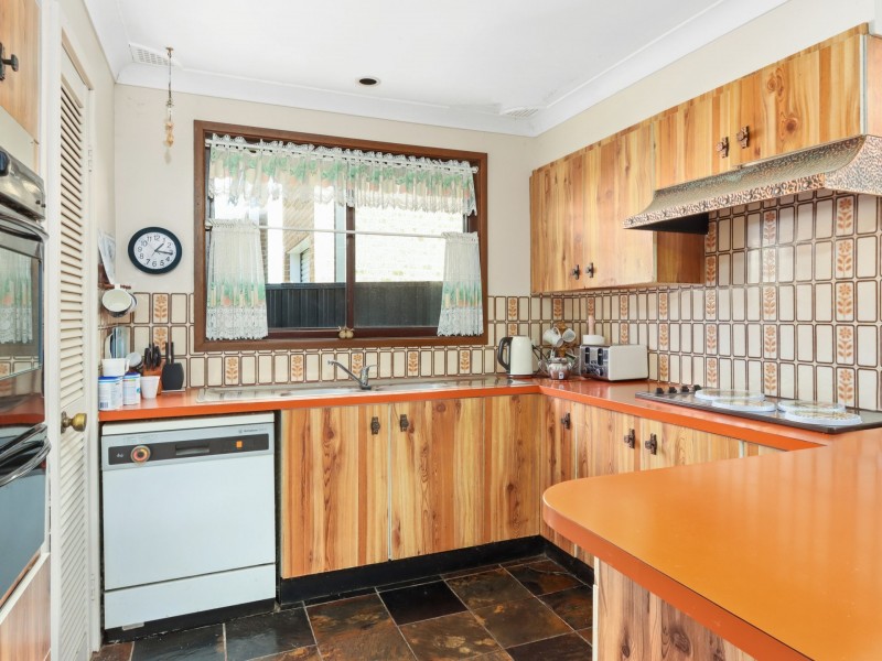 15 Rialto Place, Heathcote NSW 2233