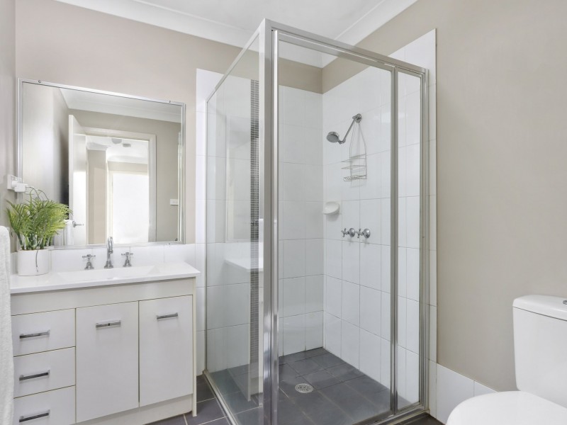 25 Flame Tree Circuit, Woonona NSW 2517
